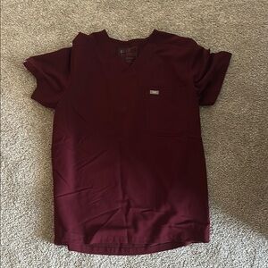 Men’s Figs maroon Short Sleeve Tee
